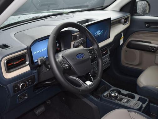 2025 Ford Maverick Lariat