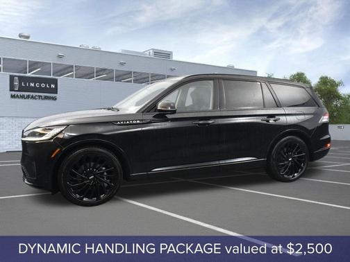 Infinite Black Metallic Clearcoat 2026 Lincoln Aviator Reserve AWD