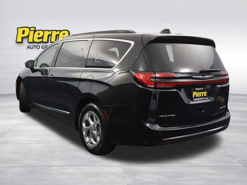2022 Chrysler Pacifica Limited