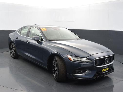 2019 Volvo S60 T5