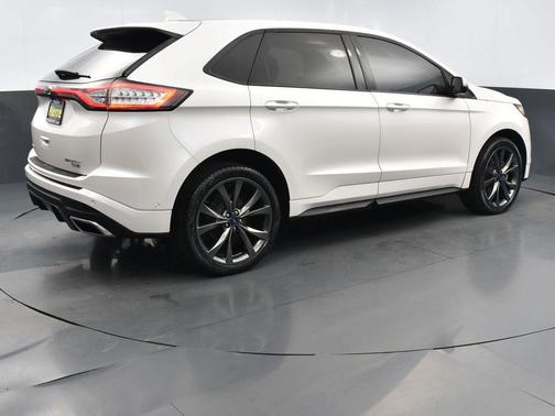 2018 Ford Edge Sport