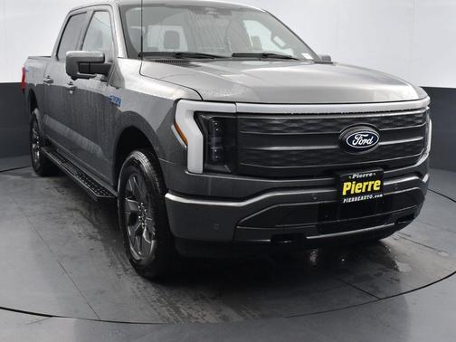 2025 Ford F-150 Lightning LARIAT