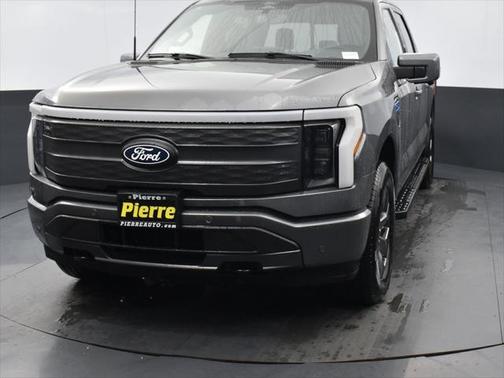 2025 Ford F-150 Lightning LARIAT