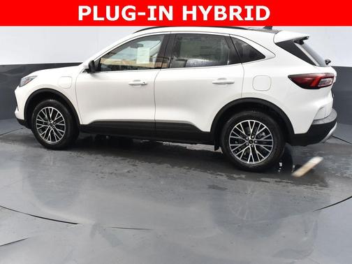 2025 Ford Escape PHEV SE