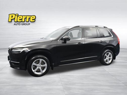 Onyx Black Metallic 2017 Volvo XC90 T5 Momentum