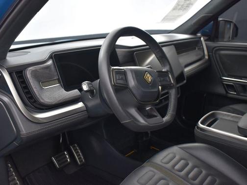 2023 Rivian R1T Adventure Quad Motor Large Pack