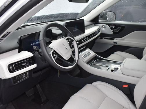 2026 Lincoln Aviator Reserve AWD