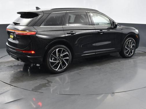 2025 Lincoln Corsair Grand Touring