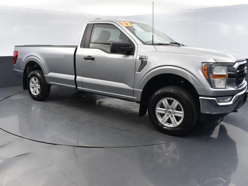 Iconic Silver Metallic 2022 Ford F-150 XLT