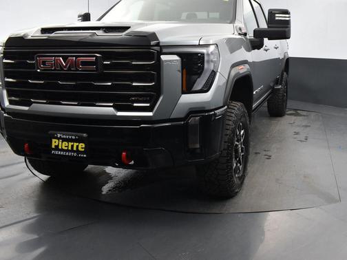 2024 GMC Sierra 2500 AT4