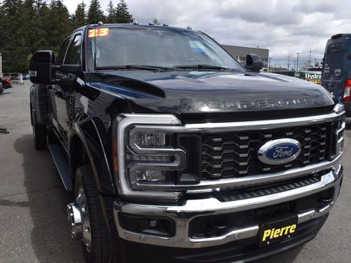 2023 Ford F-450 Lariat