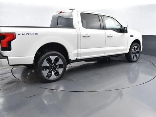 2025 Ford F-150 Lightning Platinum