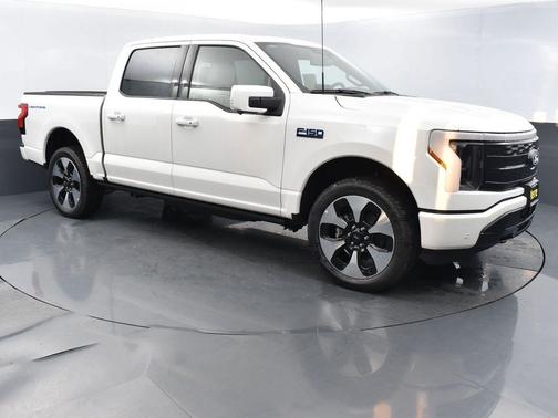 2025 Ford F-150 Lightning Platinum