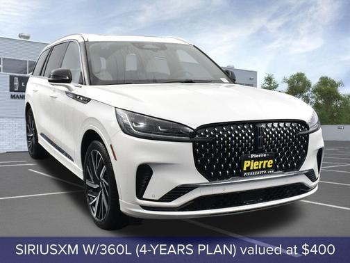 Pristine White Metallic Tri-Coat 2026 Lincoln Aviator Black Label AWD