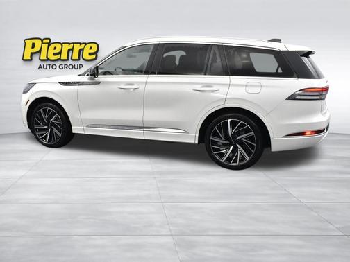 White 2026 Lincoln Aviator Black Label AWD