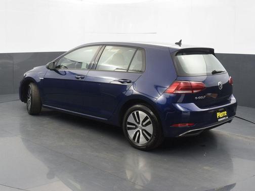 2019 Volkswagen e-Golf SE