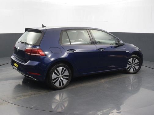 2019 Volkswagen e-Golf SE