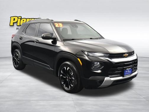 Black Metallic 2023 Chevrolet Trailblazer LT