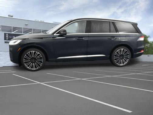 Cenote Green Bright Colorant Clearcoat 2025 Lincoln Aviator Black Label AWD