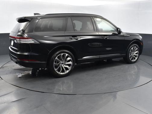 2025 Lincoln Aviator Premiere
