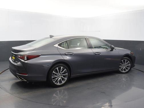 2019 Lexus ES 350 Base