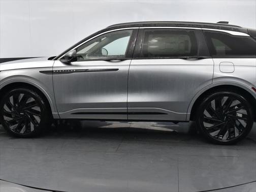 2025 Lincoln Nautilus Black Label