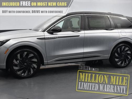 2025 Lincoln Nautilus Black Label