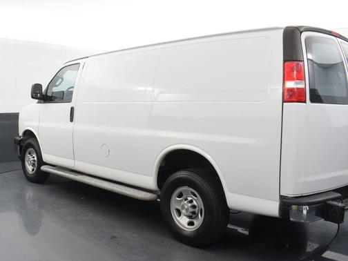 2023 Chevrolet Express 2500 RWD 2500 Regular Wheelbase WT