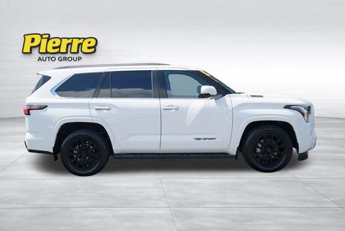 Ice 2025 Toyota Sequoia SR5