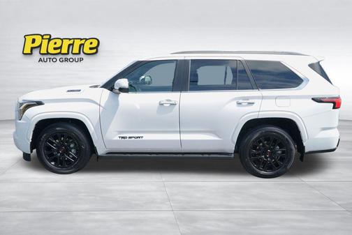 Ice 2025 Toyota Sequoia SR5