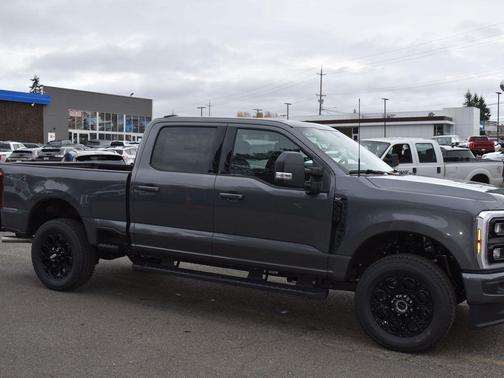 2026 Ford F-350 XLT