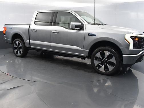 2025 Ford F-150 Lightning Platinum
