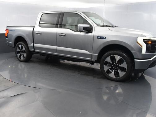 2025 Ford F-150 Lightning Platinum