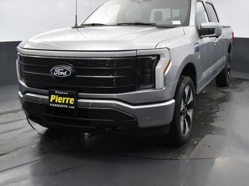 2025 Ford F-150 Lightning Platinum