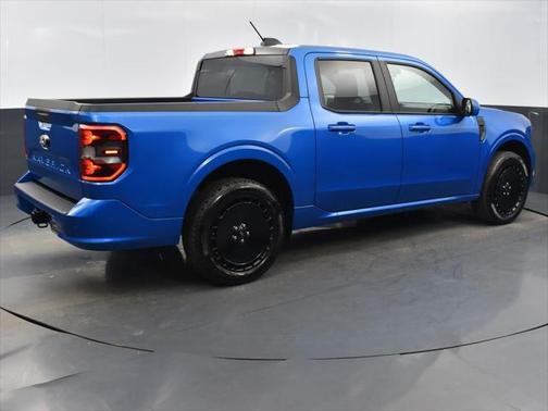 2025 Ford Maverick Lobo Standard