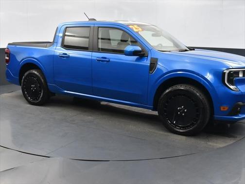 2025 Ford Maverick Lobo Standard