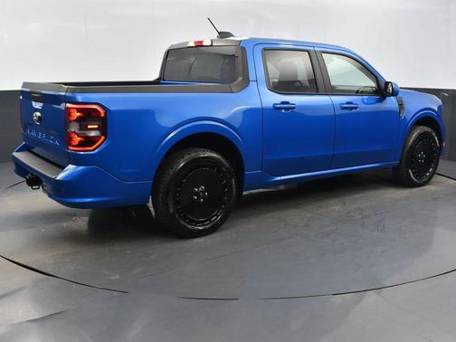 2025 Ford Maverick Lobo Standard