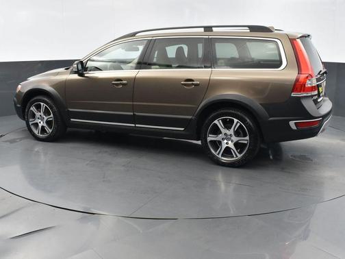 2015 Volvo XC70 T6 Premier Plus