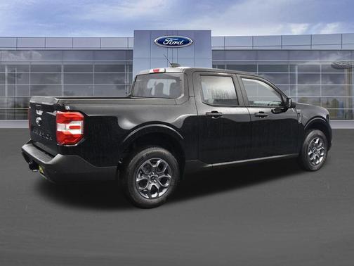 Shadow 2026 Ford Maverick XLT