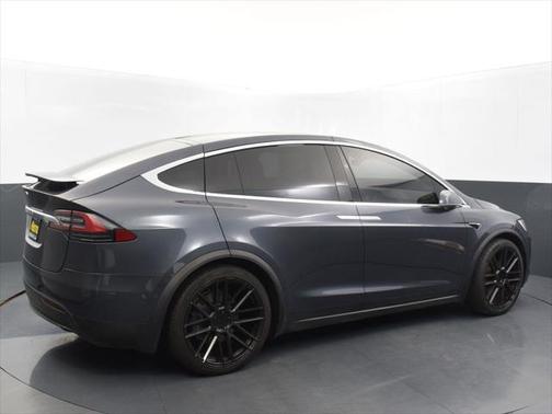 2019 Tesla Model X 75D