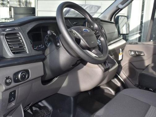 2025 Ford Transit-350 XLT