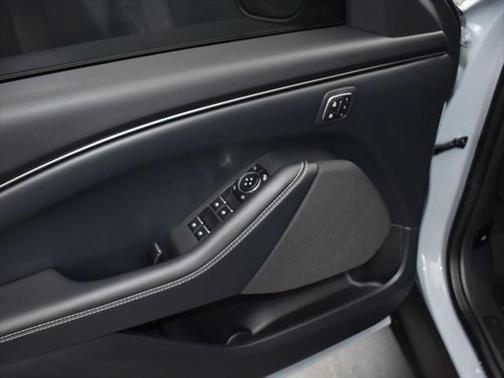 2024 Ford Mustang Mach-E Select