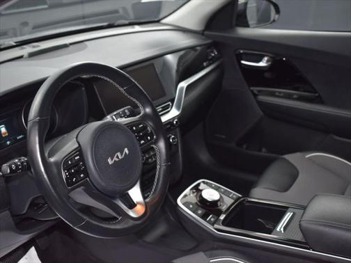 2022 Kia Niro EV EX