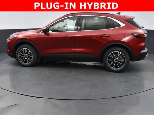 2025 Ford Escape PHEV SE