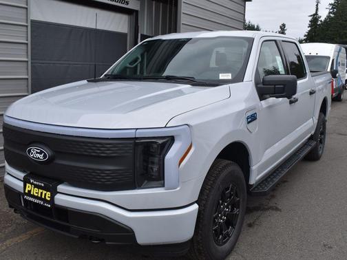 2025 Ford F-150 Lightning XLT