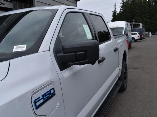 2025 Ford F-150 Lightning XLT