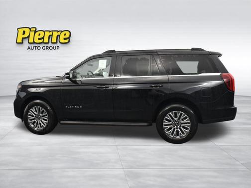 Agate Black Metallic 2026 Ford Expedition Platinum