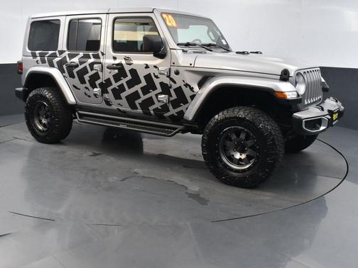 2020 Jeep Wrangler Unlimited Sahara