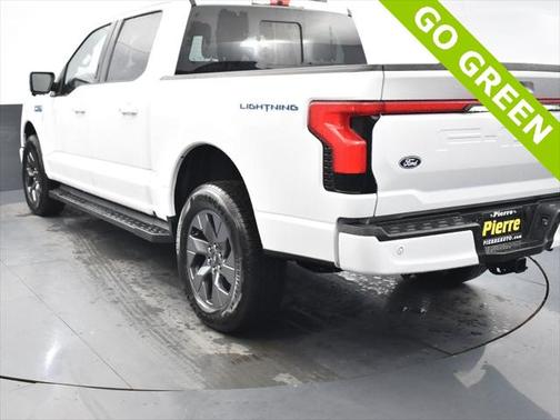 2025 Ford F-150 Lightning LARIAT