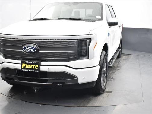 2025 Ford F-150 Lightning LARIAT